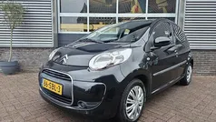 Zwart Gebruikt 2011 Citroën C1 SELECTION Hatchback | € 3.850 (Eerlijke prijs)