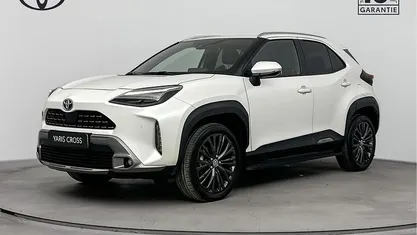 Wit Occasion 2025 Toyota Yaris Cross SUV | € 27.450 (Eerlijke prijs)