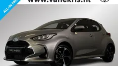 Grijs Nieuw 2025 Toyota Yaris Hybrid Executive Hatchback | € 34.835 (Eerlijke prijs)
