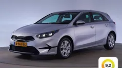 Grijs Gebruikt 2022 Kia Ceed Hatchback | € 18.445 (Eerlijke prijs)
