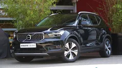 Gebruikt 2020 Volvo XC40 Business Edition SUV | € 30.895 (Eerlijke prijs)