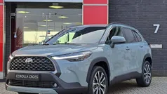 Grijs Nieuw 2025 Toyota Corolla Cross Style SUV | € 43.119 (Eerlijke prijs)