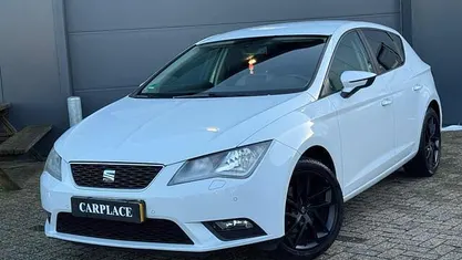 Wit Occasion 2013 Seat Leon Style Hatchback | € 5.450 (Eerlijke prijs)