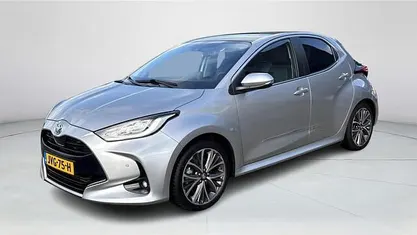 Occasion Toyota Yaris Executive 116 PK (85 kW) 2023 Grijs Hatchback
