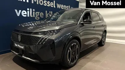 Nieuw Peugeot e-5008 Avantage 11 kW (15 PK) 2026 Grijs SUV