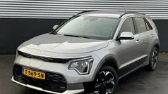 Grijs Gebruikt 2023 Kia e-Niro SUV | € 29.850 (Eerlijke prijs)