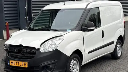 Gebruikt 2017 Opel Combo Edition Sedan | € 2.950 (Super prijs)