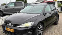 Zwart Gebruikt 2014 VW Golf VII Highline Hatchback | € 9.950 (Eerlijke prijs)