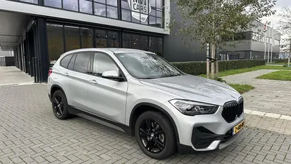 Grijs Gebruikt 2021 BMW X1 SUV | € 25.950 (Eerlijke prijs)