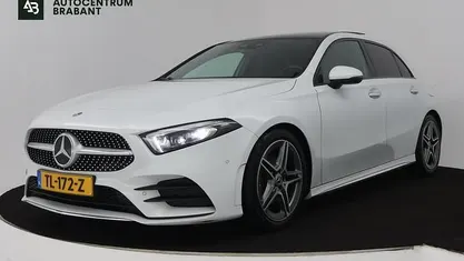 Wit Gebruikt 2018 Mercedes A200 Premium Plus Hatchback | € 23.445 (Eerlijke prijs)