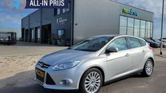 Grijs Gebruikt 2011 Ford Focus Hatchback | € 6.250 (Eerlijke prijs)