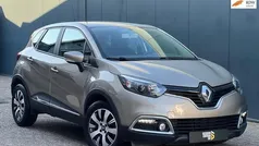 Gebruikt 2015 Renault Captur SUV | € 12.950 (Eerlijke prijs)