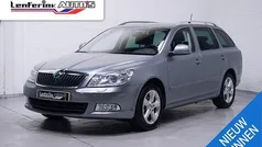 Grijs Gebruikt 2012 Skoda Octavia Business Line Stationwagen | € 4.266 (Eerlijke prijs)
