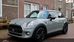 Gebruikt 2017 Mini ONE Business Hatchback | € 11.450 (Eerlijke prijs)
