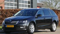 Gebruikt 2020 Skoda Octavia Business Line Stationwagen | € 18.750 (Eerlijke prijs)