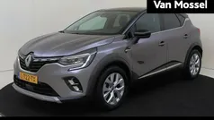 Gebruikt 2021 Renault Captur Intens SUV | € 21.435 (Eerlijke prijs)