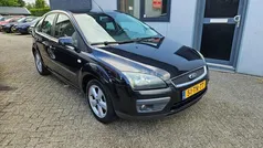 Gebruikt 2006 Ford Focus Futura Hatchback | € 1.550 (Eerlijke prijs)