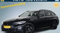 Zwart Gebruikt 2022 BMW 320e M Sport Stationwagen | € 35.900 (Super prijs)