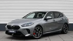 Grijs, metallic lak Gebruikt 2024 BMW 120 M Sport Hatchback | € 43.950 (Eerlijke prijs)