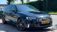 Zwart Gebruikt 2017 Audi A3 Sportback Design Hatchback | € 18.750 (Eerlijke prijs)