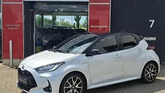 Gebruikt 2021 Toyota Yaris Hybrid Executive Hatchback | € 23.400 (Eerlijke prijs)