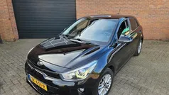 Zwart Gebruikt 2018 Kia Rio 2 Hatchback | € 10.750 (Eerlijke prijs)