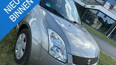 Grijs Gebruikt 2007 Suzuki Swift Cool Hatchback | € 2.399 (Eerlijke prijs)