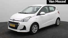 Wit Gebruikt 2019 Hyundai i10 Comfort Hatchback | € 9.940 (Eerlijke prijs)