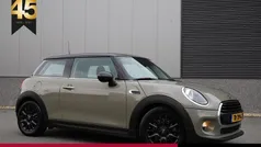 Gebruikt 2018 Mini Cooper Pepper Hatchback | € 17.745 (Eerlijke prijs)