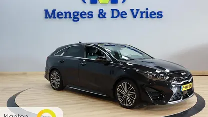 Zwart Gebruikt 2022 Kia ProCeed Hatchback | € 22.690 (Eerlijke prijs)