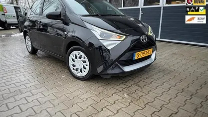 Occasion 2019 Toyota Aygo X-play Hatchback | € 9.850 (Eerlijke prijs)