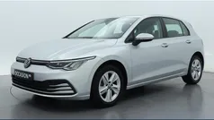 Gebruikt 2023 VW Golf VIII Life Hatchback | € 25.750 (Eerlijke prijs)