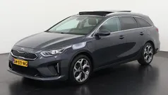 Grijs Gebruikt 2021 Kia Ceed Hatchback | € 23.740 (Eerlijke prijs)