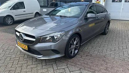 Occasion Mercedes CLA180 Shooting Brake Prestige 122 PK (89 kW) 2017 Grijs Stationwagen