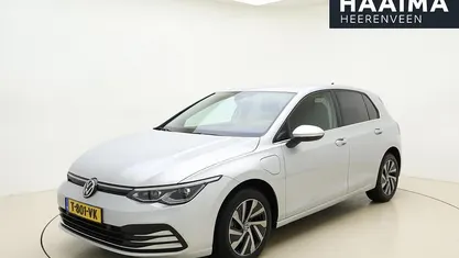 Gebruikt 2023 VW Golf VIII Style Hatchback | € 23.950 (Super prijs)