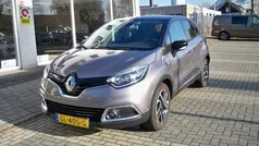 Grijs Gebruikt 2015 Renault Captur Dynamique SUV | € 9.950 (Eerlijke prijs)