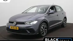 Grijs Gebruikt 2021 VW Polo Life Hatchback | € 17.395 (Eerlijke prijs)