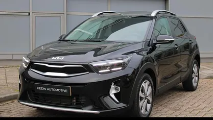 Occasion 2025 Kia Stonic SUV | € 24.945 (Eerlijke prijs)