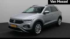 Gebruikt 2024 VW T-Roc Life SUV | € 26.400 (Eerlijke prijs)