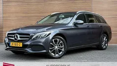 Grijs, metallic lak Gebruikt 2016 Mercedes C180 Prestige Stationwagen | € 19.800 (Eerlijke prijs)