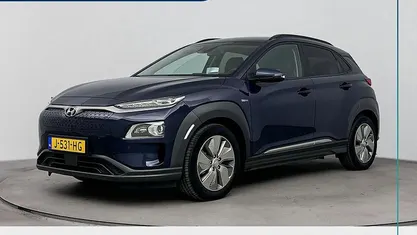 Stellar blue metallic (rwb) Occasion 2021 Hyundai Kona Premium SUV | € 21.900 (Eerlijke prijs)