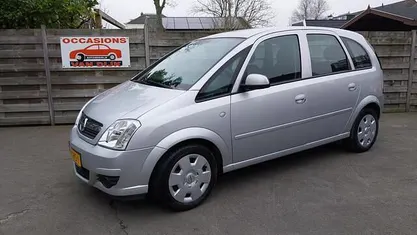 Grijs (metallic) Occasion 2009 Opel Meriva Edition MPV | € 2.150 (Eerlijke prijs)