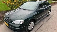 Groen Gebruikt 1999 Opel Astra Club Sedan | € 1.399 (Eerlijke prijs)