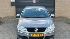 Grijs Gebruikt 2007 VW Polo Hatchback | € 2.250 (Eerlijke prijs)