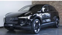 Zwart Gebruikt 2025 Volvo EX30 Plus SUV | € 38.450 (Eerlijke prijs)