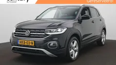 Zwart Gebruikt 2023 VW T-Cross Business SUV | € 29.795 (Eerlijke prijs)