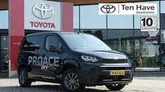 Gebruikt 2024 Toyota Proace Van | € 27.400 (Super prijs)