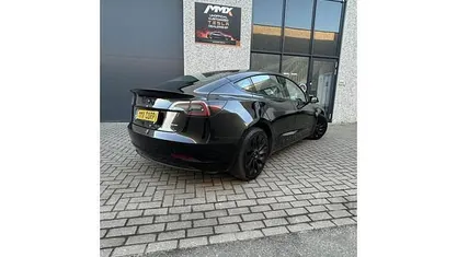 Occasion 2022 Tesla Model 3 Long Range AWD Sedan | € 33.890 (Eerlijke prijs)