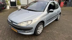 Blauw Gebruikt 2004 Peugeot 206 Hatchback | € 1.875 (Eerlijke prijs)