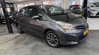Occasion 2012 Toyota Yaris Hatchback | € 10.350 (Eerlijke prijs)